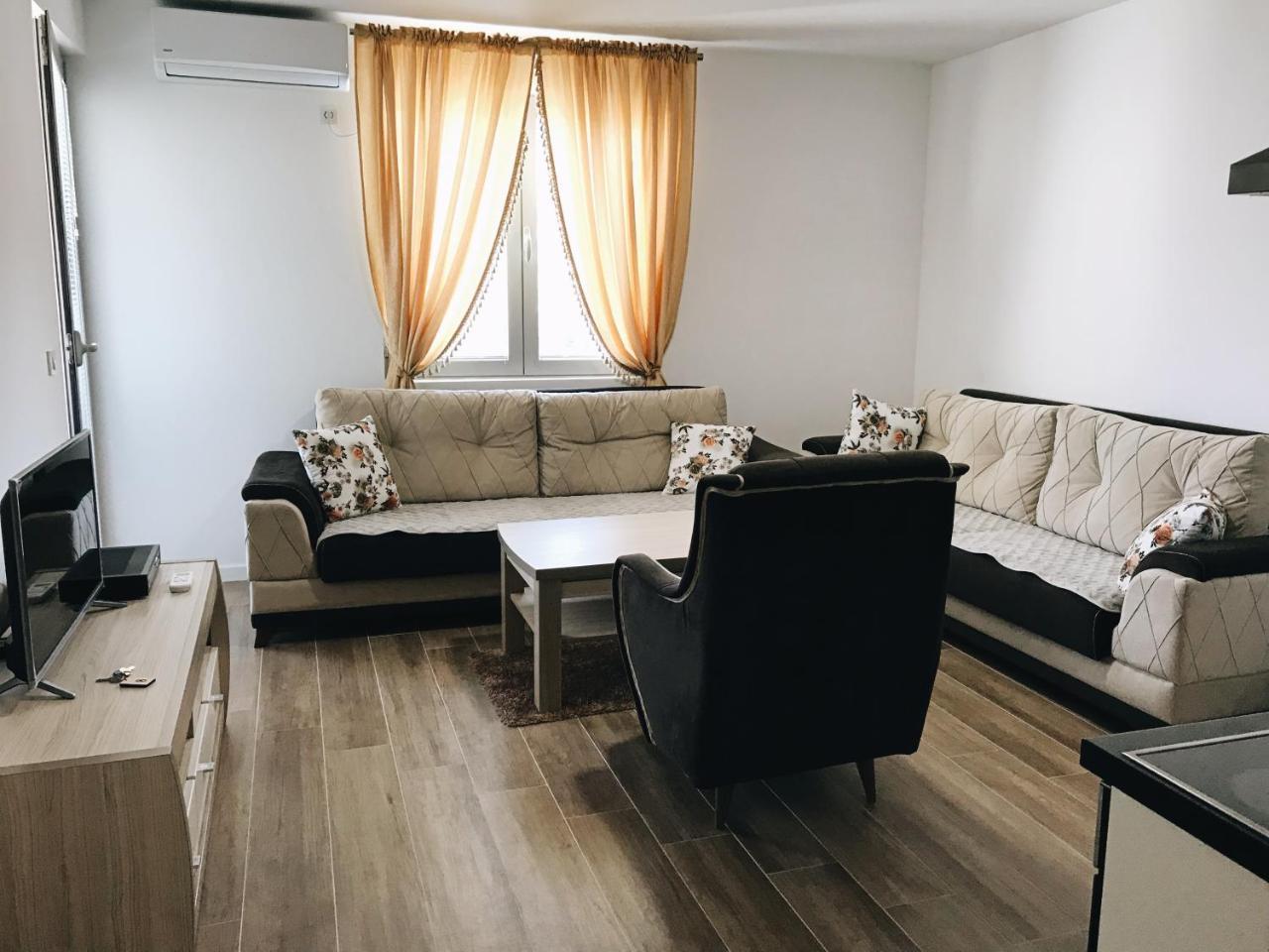 Apartmani Belma Dobra Voda Exteriér fotografie